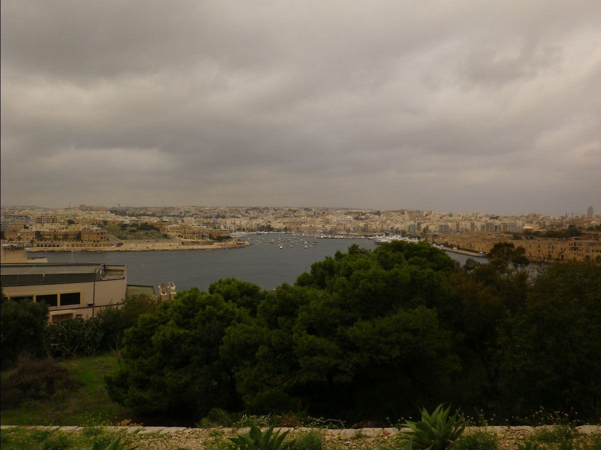 Hotel Phoenicia13